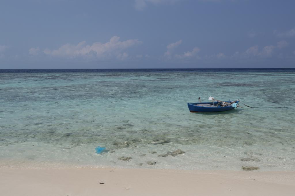 Scuba Inn Omadhoo Екстер'єр фото