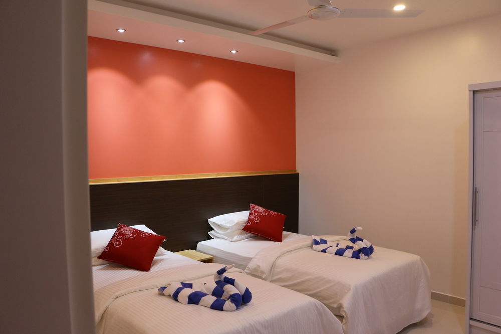 Scuba Inn Omadhoo Екстер'єр фото