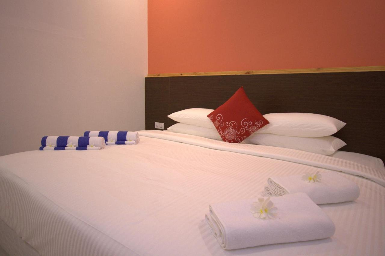 Scuba Inn Omadhoo Екстер'єр фото